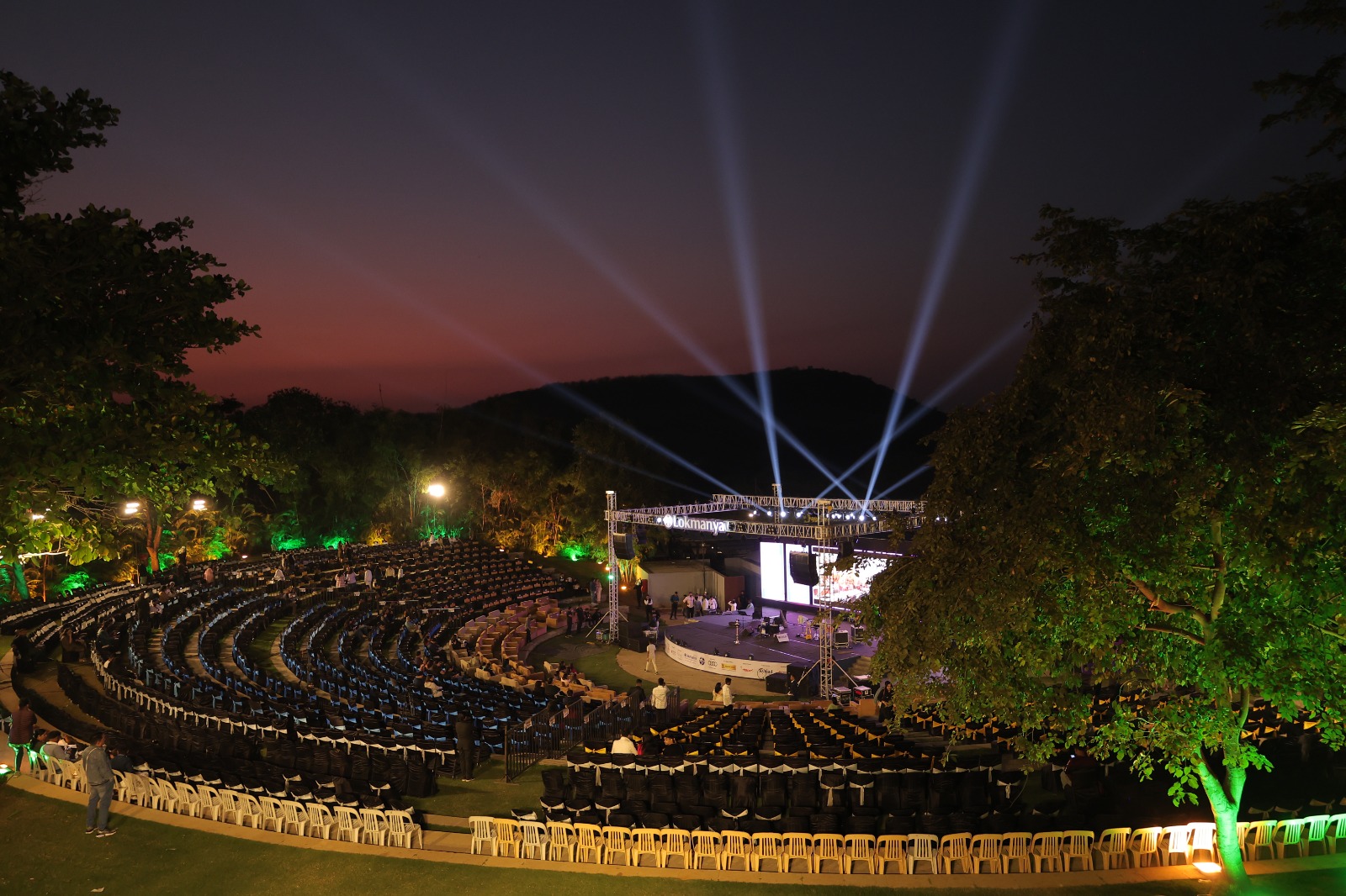Sofa and bolster seating on the amphitheatre tiers